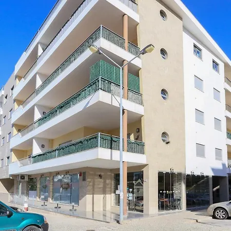3 Bedroom Apartment With Indoor Pool Central Lagos Exterior photo