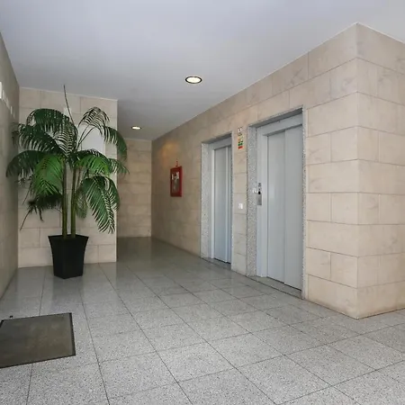 3 Bedroom Apartment With Indoor Pool Central Lagos Exterior photo