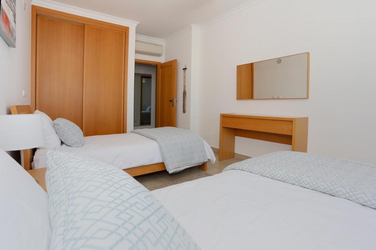 3 Bedroom With Indoor Pool Lagos