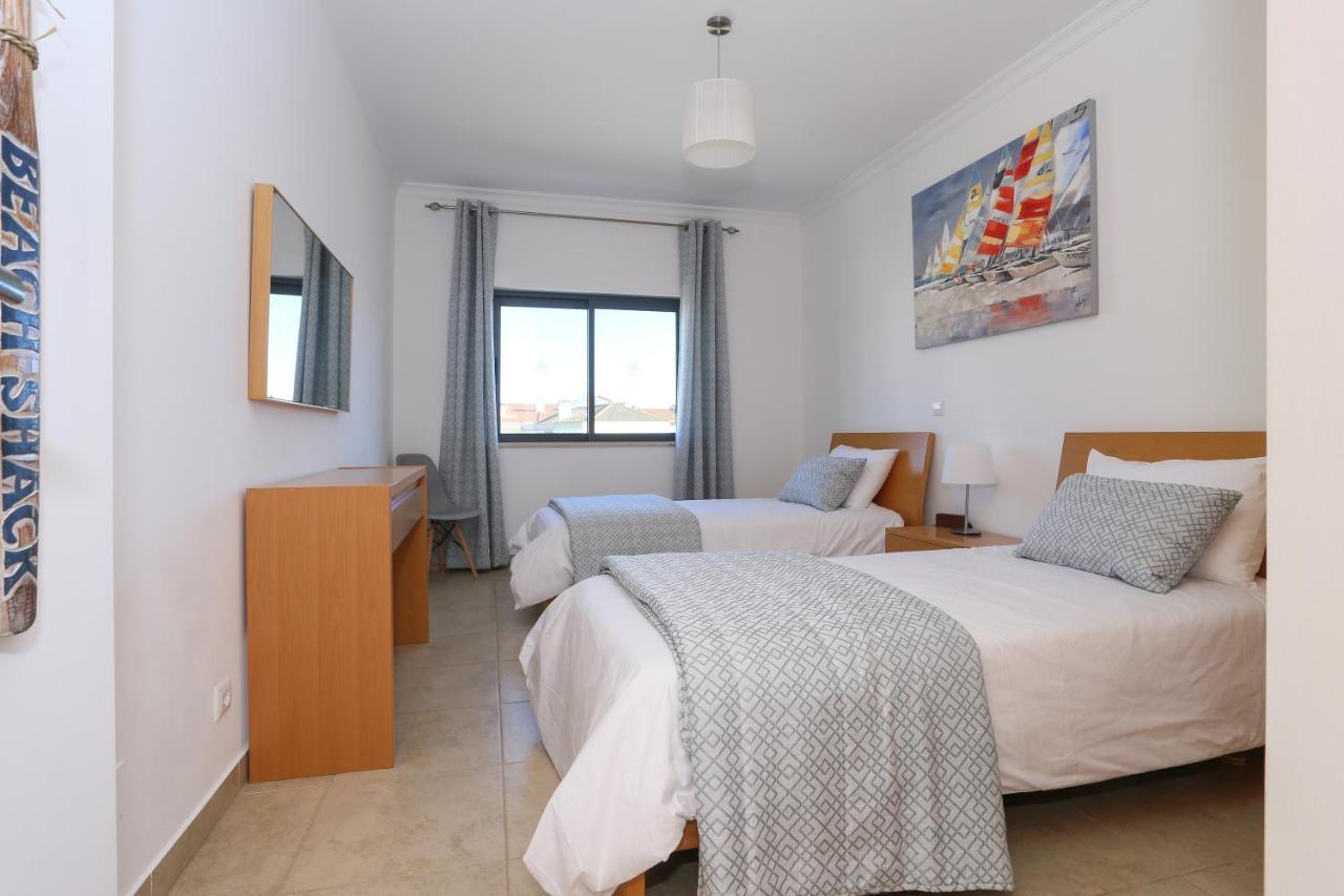 3 Bedroom With Indoor Pool Lagos
