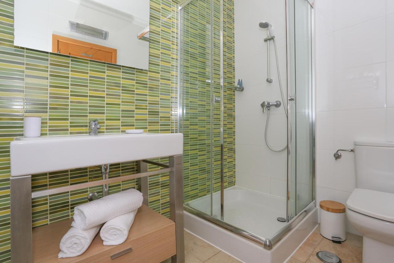 Apartment 3 Bedroom With Indoor Pool