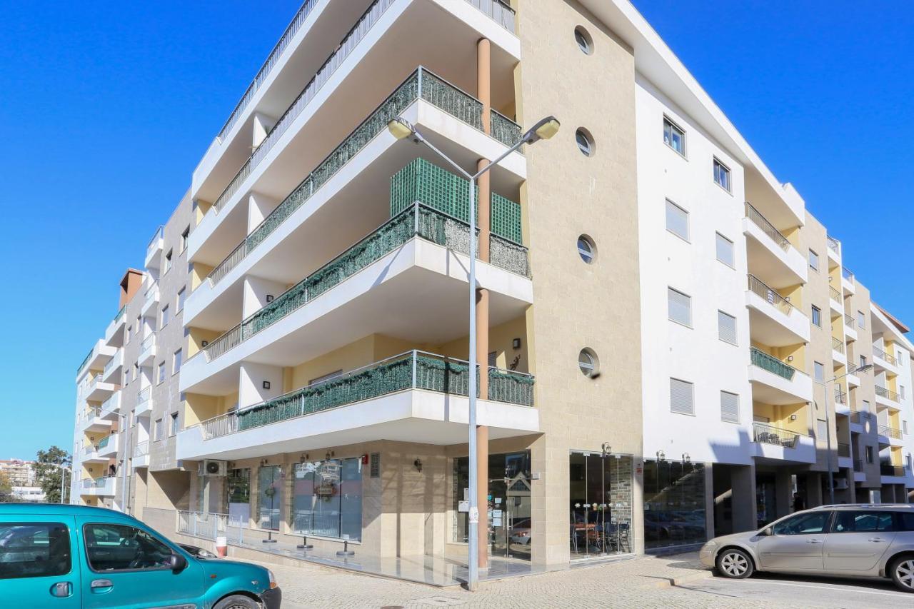 3 Bedroom With Indoor Pool Apartment