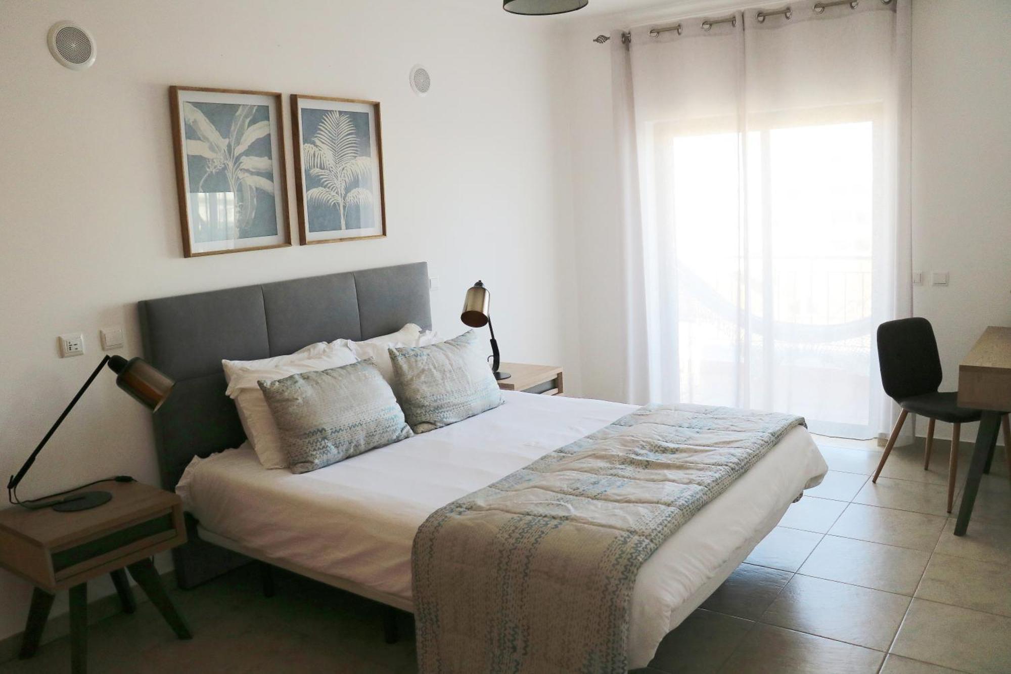 3 Bedroom With Indoor Pool Lagos
